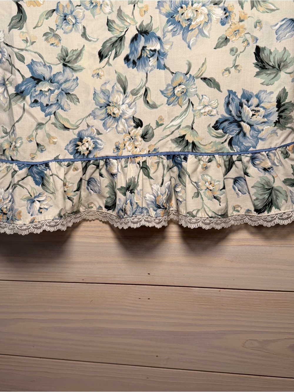 Vintage Springmaid king size floral sheet set ruffle pillowcases Cottagecore - Picture 13 of 13